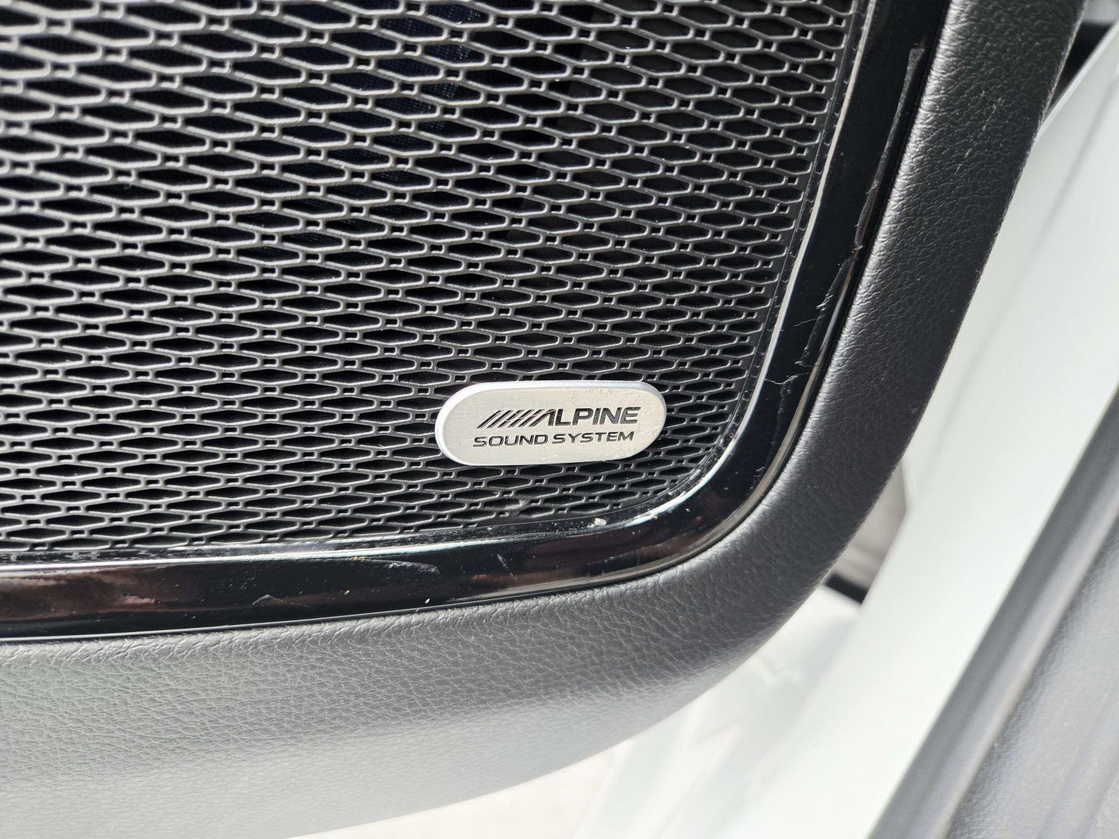 Used 2025 Jeep Compass Limited w/ High Altitude Package image 37