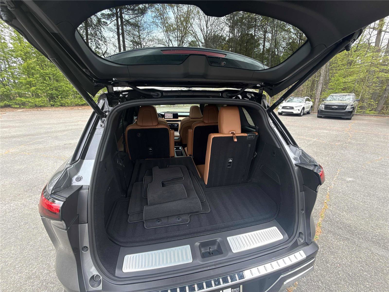 Used 2022 INFINITI QX60 Autograph w/ Cargo Package FWD image 32