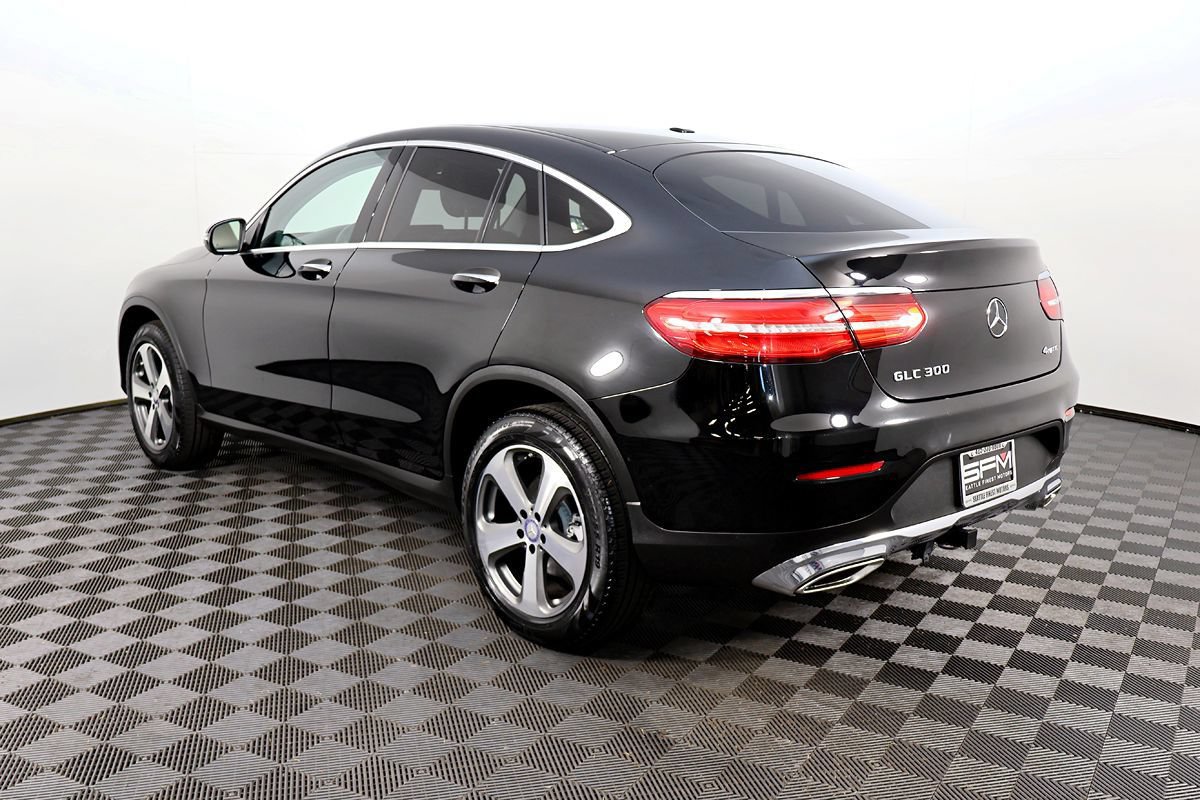 Used 2017 Mercedes-Benz GLC 300 4MATIC Coupe image 11