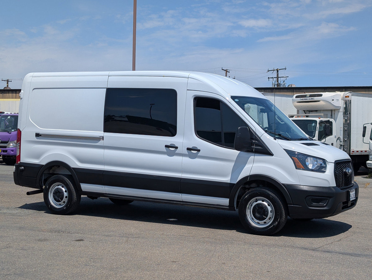 Used 2024 Ford Transit 250 148 Medium Roof w/ Load Area Protection Package image 1