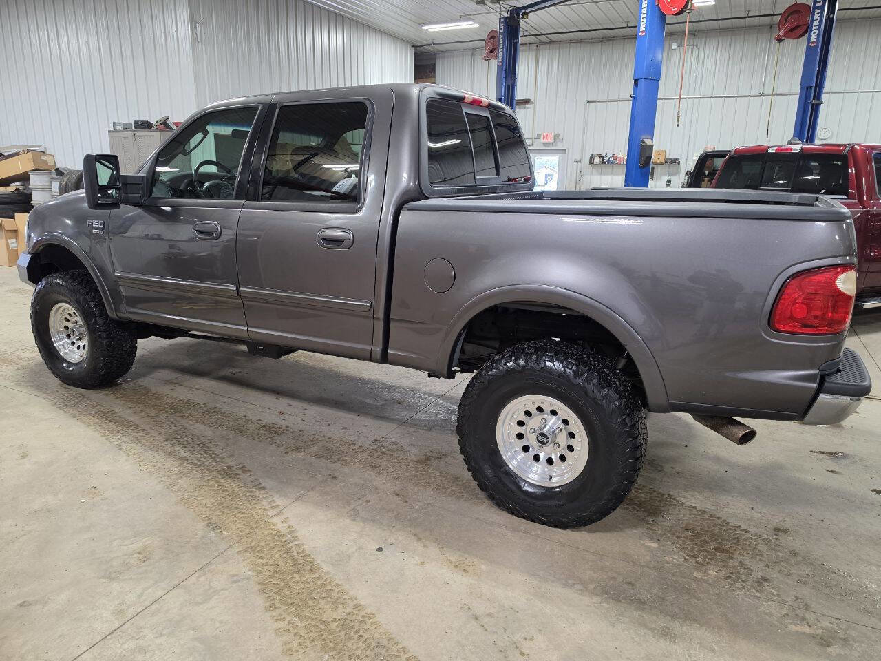 Used 2003 Ford F150 XLT AWD/4WD image 5