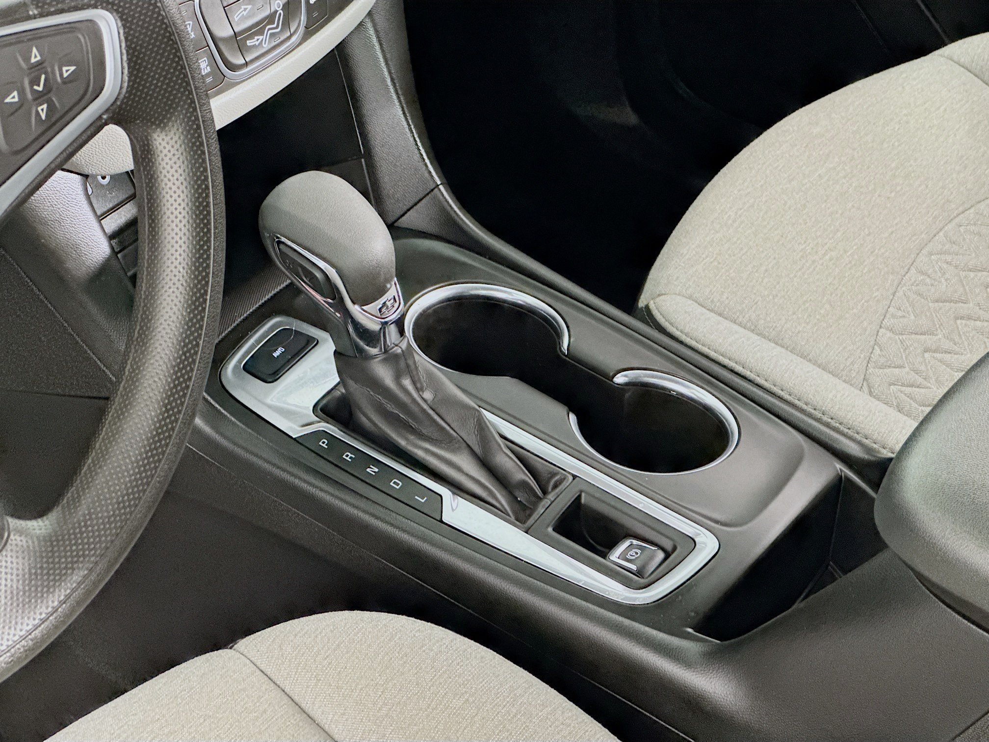 Used 2022 Chevrolet Equinox LT AWD/4WD image 35