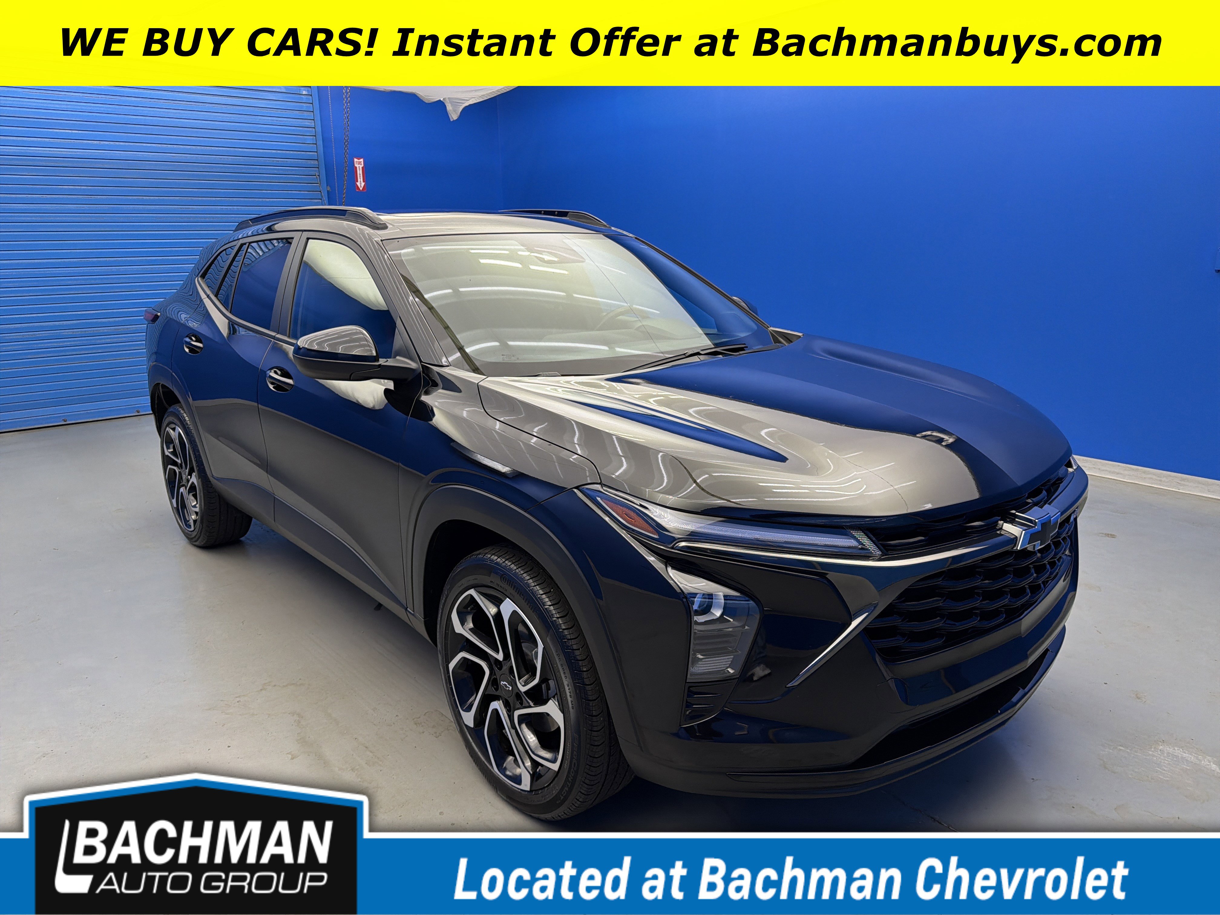 Used 2024 Chevrolet Trax RS w/ Sunroof Package FWD image 1
