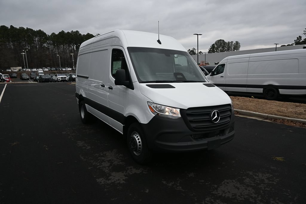 Used 2026 Mercedes-Benz Sprinter 3500 image 23