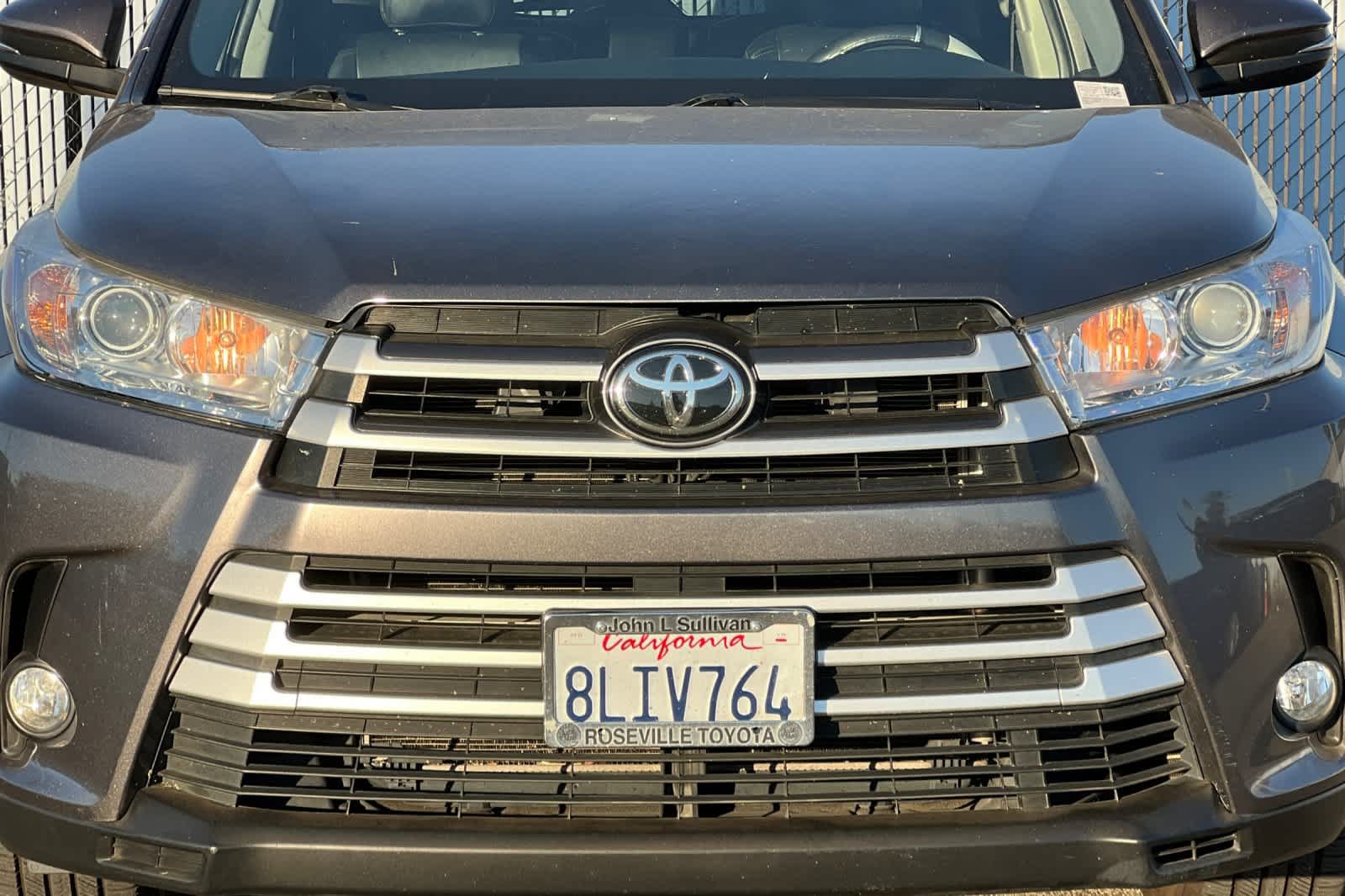 Used 2019 Toyota Highlander XLE AWD/4WD image 15