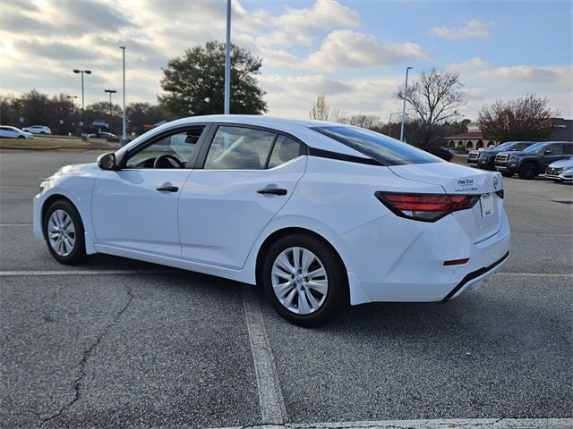 Used 2025 Nissan Sentra S image 9