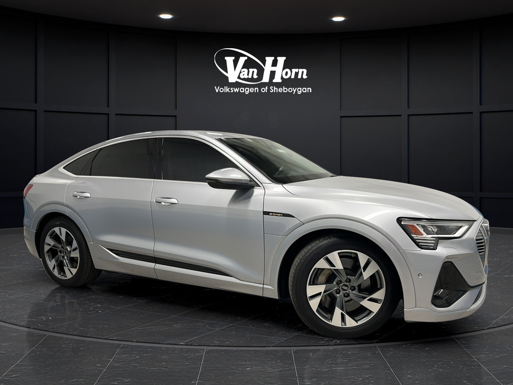 Used 2022 Audi e-tron Prestige w/ Prestige Package AWD/4WD image 1