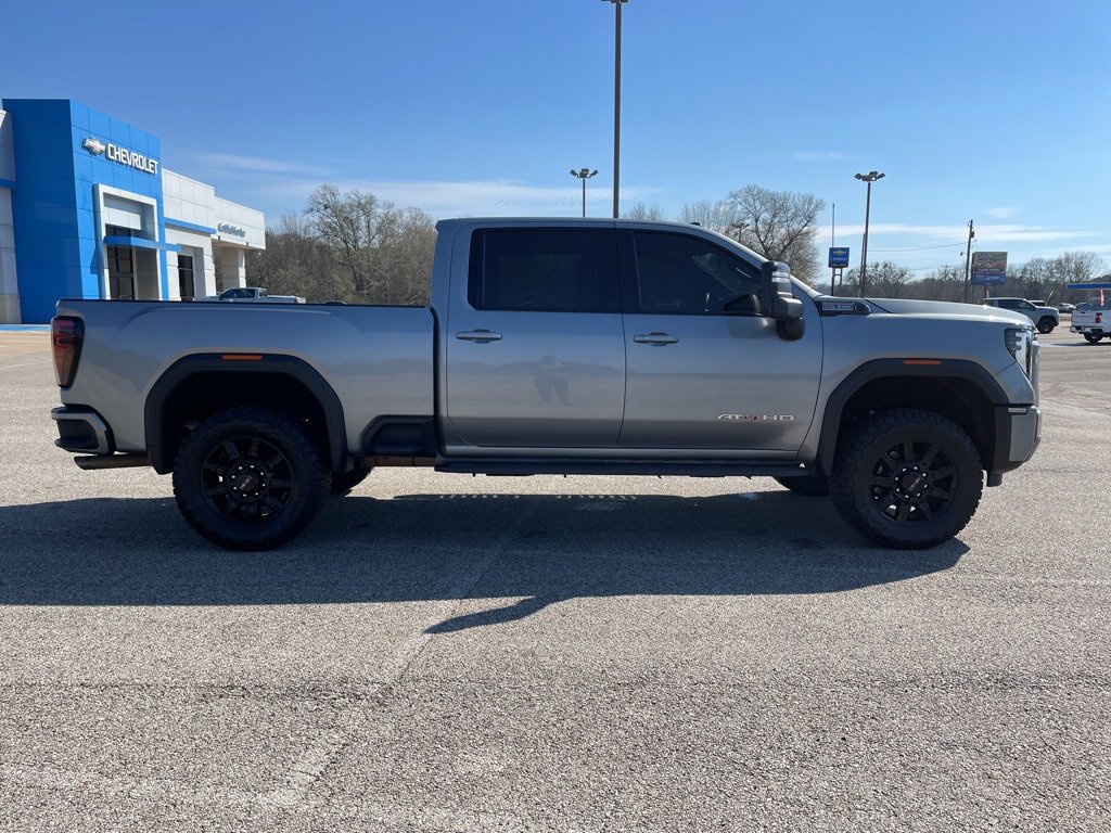Used 2024 GMC Sierra 2500 AT4 w/ AT4 Premium Plus Package image 6