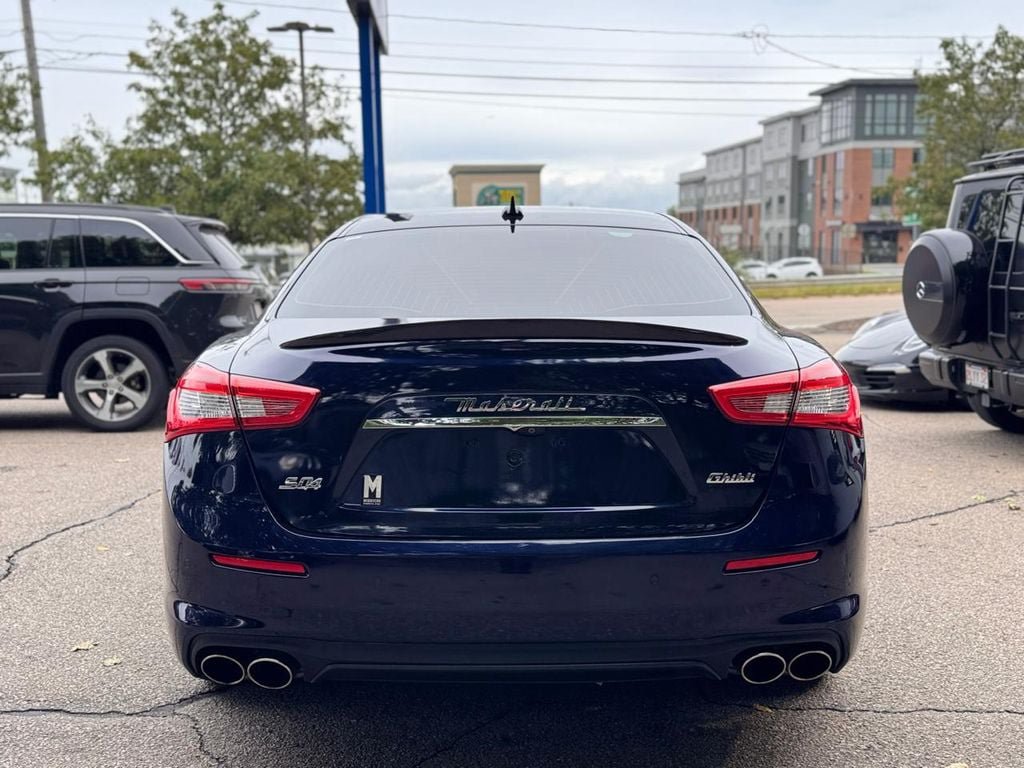 Used 2019 Maserati Ghibli S Q4 AWD/4WD image 5