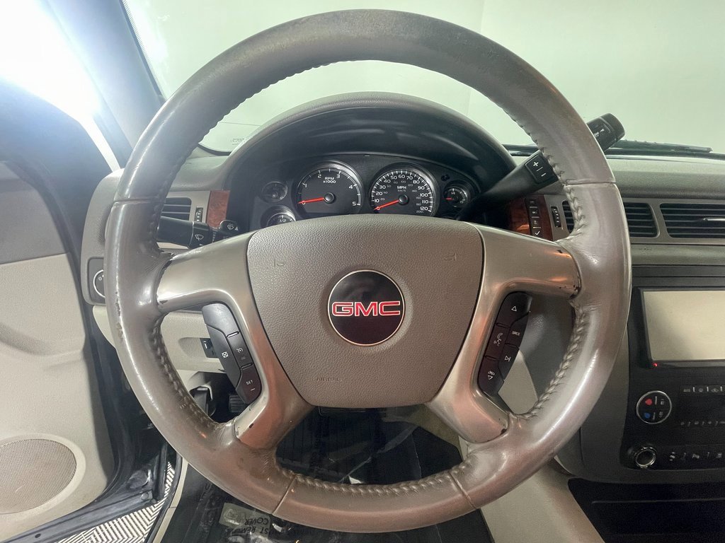 Used 2009 GMC Sierra 2500 SLT w/ SLT Convenience Package image 15