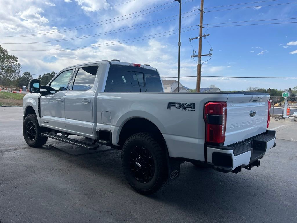 Used 2023 Ford F350 Lariat w/ Lariat Ultimate Package AWD/4WD image 4