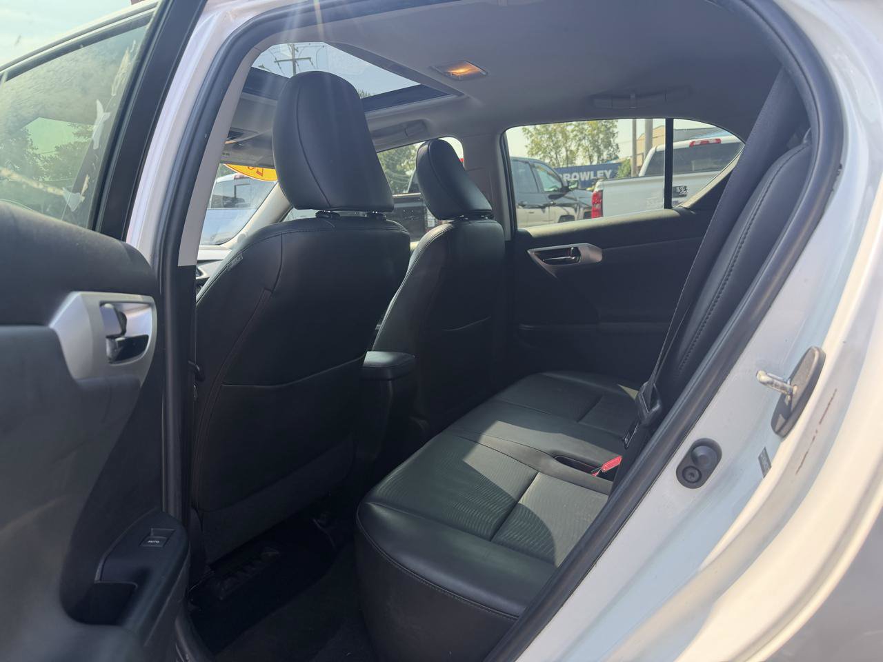 Used 2012 Lexus CT 200h Premium w/ Premium Audio Pkg FWD image 12