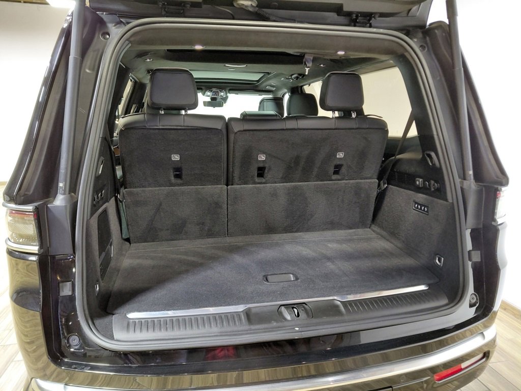 Used 2022 Jeep Grand Wagoneer Series III image 46