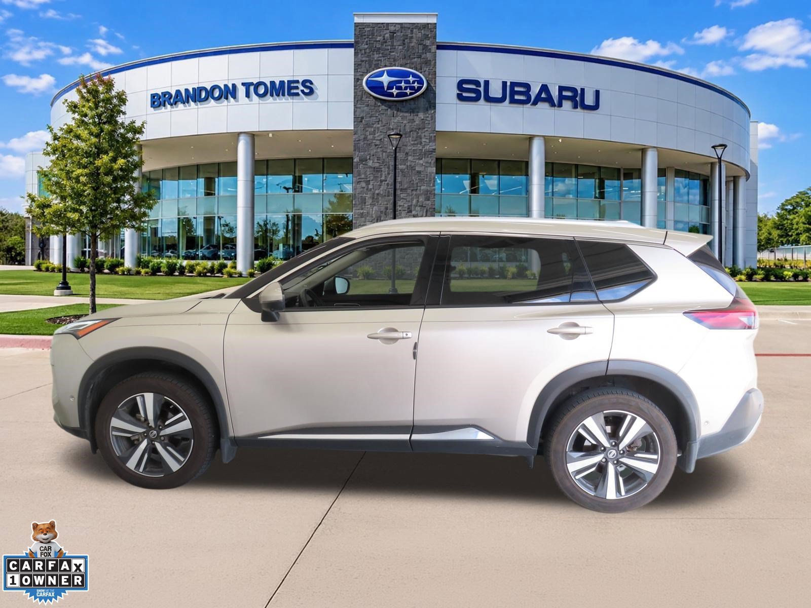 Used 2021 Nissan Rogue Platinum FWD image 7