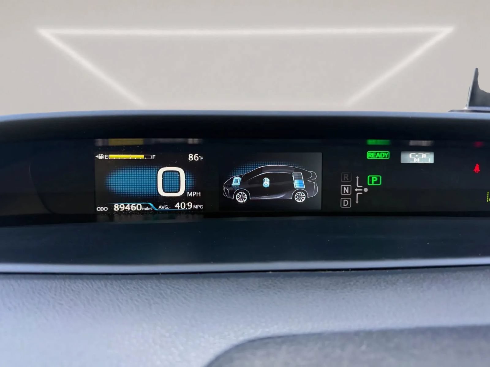 Used 2020 Toyota Prius LE FWD image 16