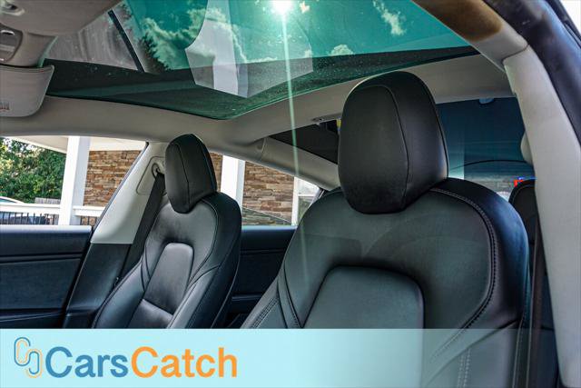 Used 2019 Tesla Model 3 Mid Range RWD image 22