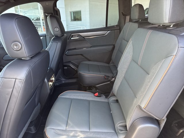 New 2026 GMC Acadia AT4 w/ Luxury Package image 6