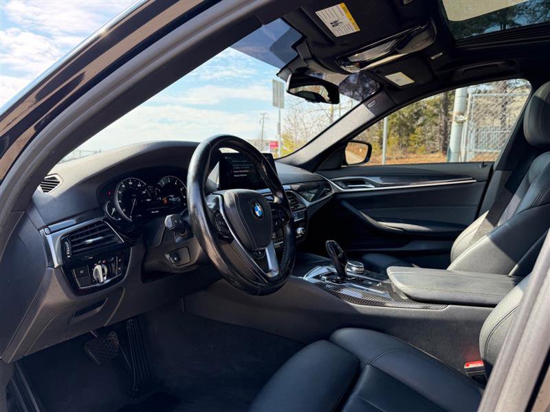 Used 2018 BMW 530i xDrive image 17