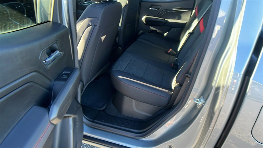 New 2026 Chevrolet Colorado Z71 image 17