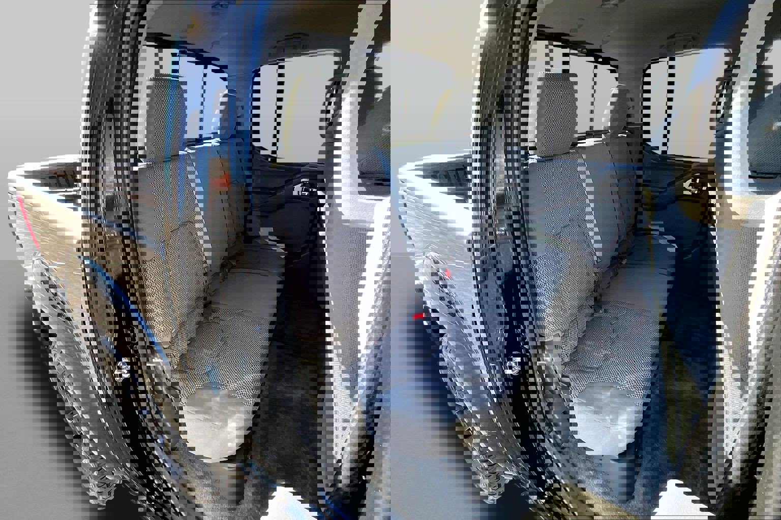 Used 2018 Nissan Frontier SV w/ Value Truck Package image 25