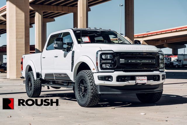 New 2026 Ford F250 Lariat w/ Black Appearance Package
