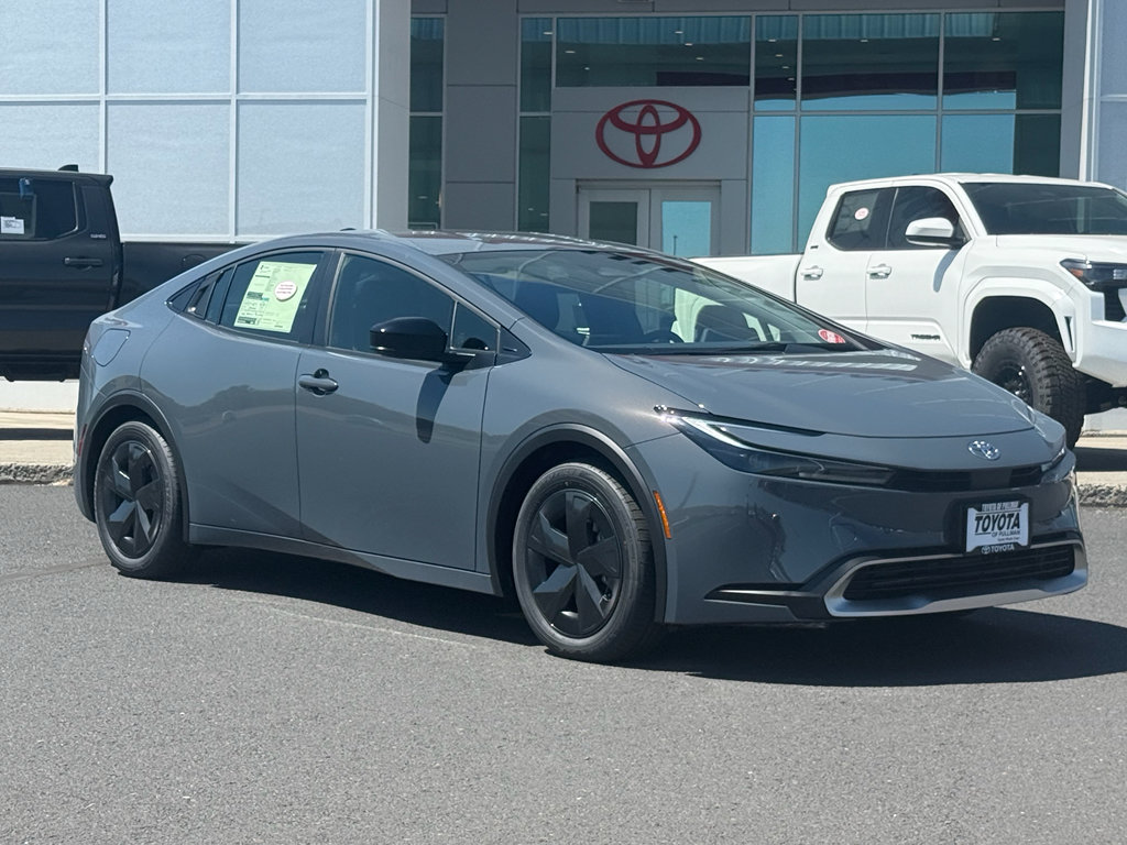 New 2026 Toyota Prius Plug-In Hybrid FWD image 1