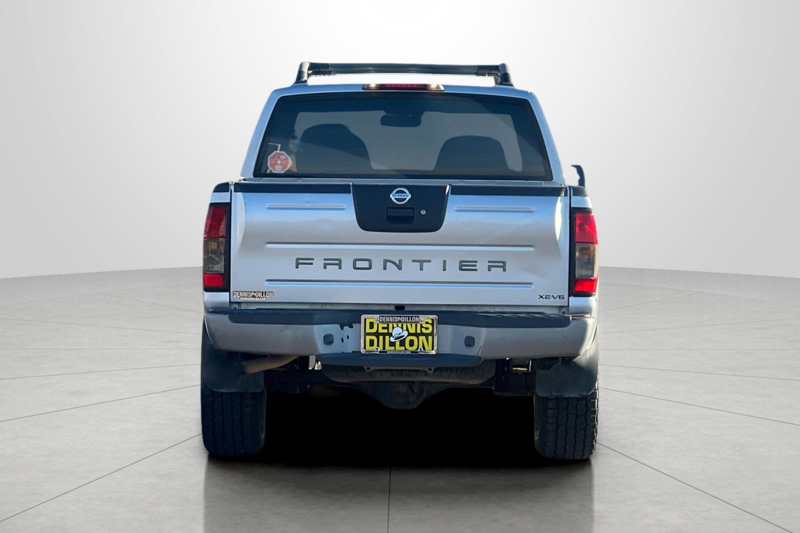 Used 2002 Nissan Frontier XE image 5