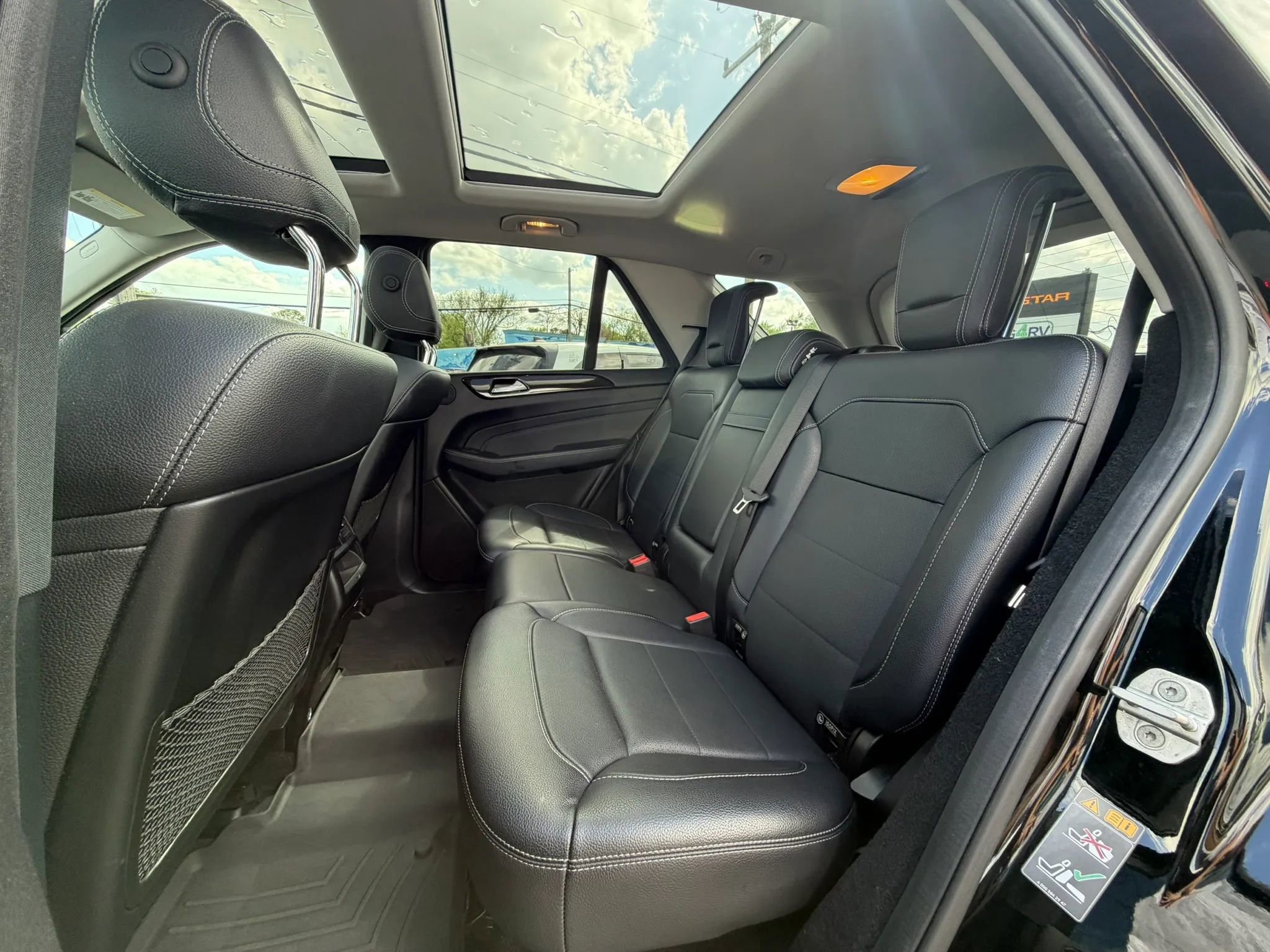 Used 2014 Mercedes-Benz ML 350 4MATIC image 18