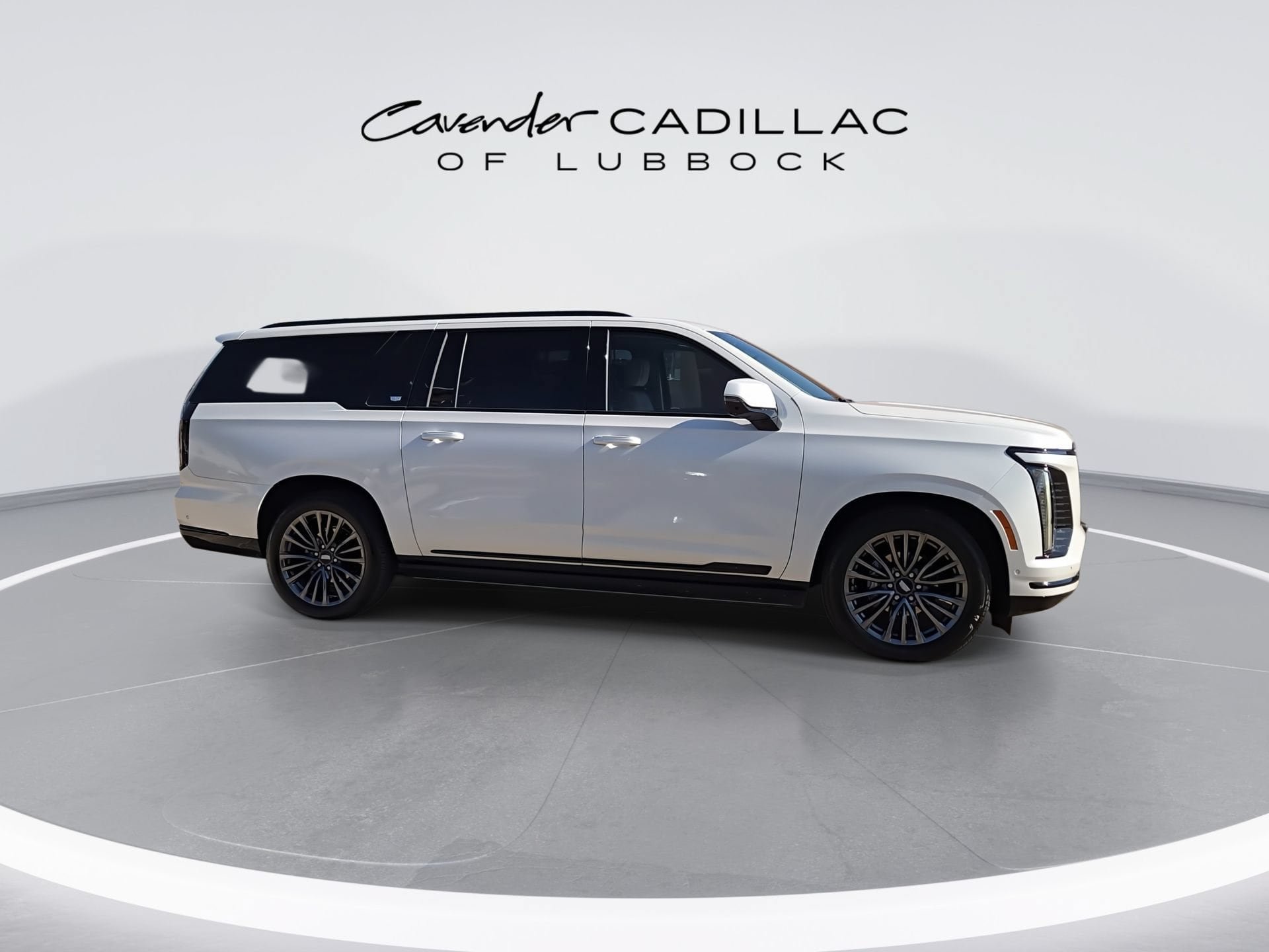 Certified 2025 Cadillac Escalade ESV Sport Platinum w/ LPO, Floor Liner Package AWD/4WD image 9