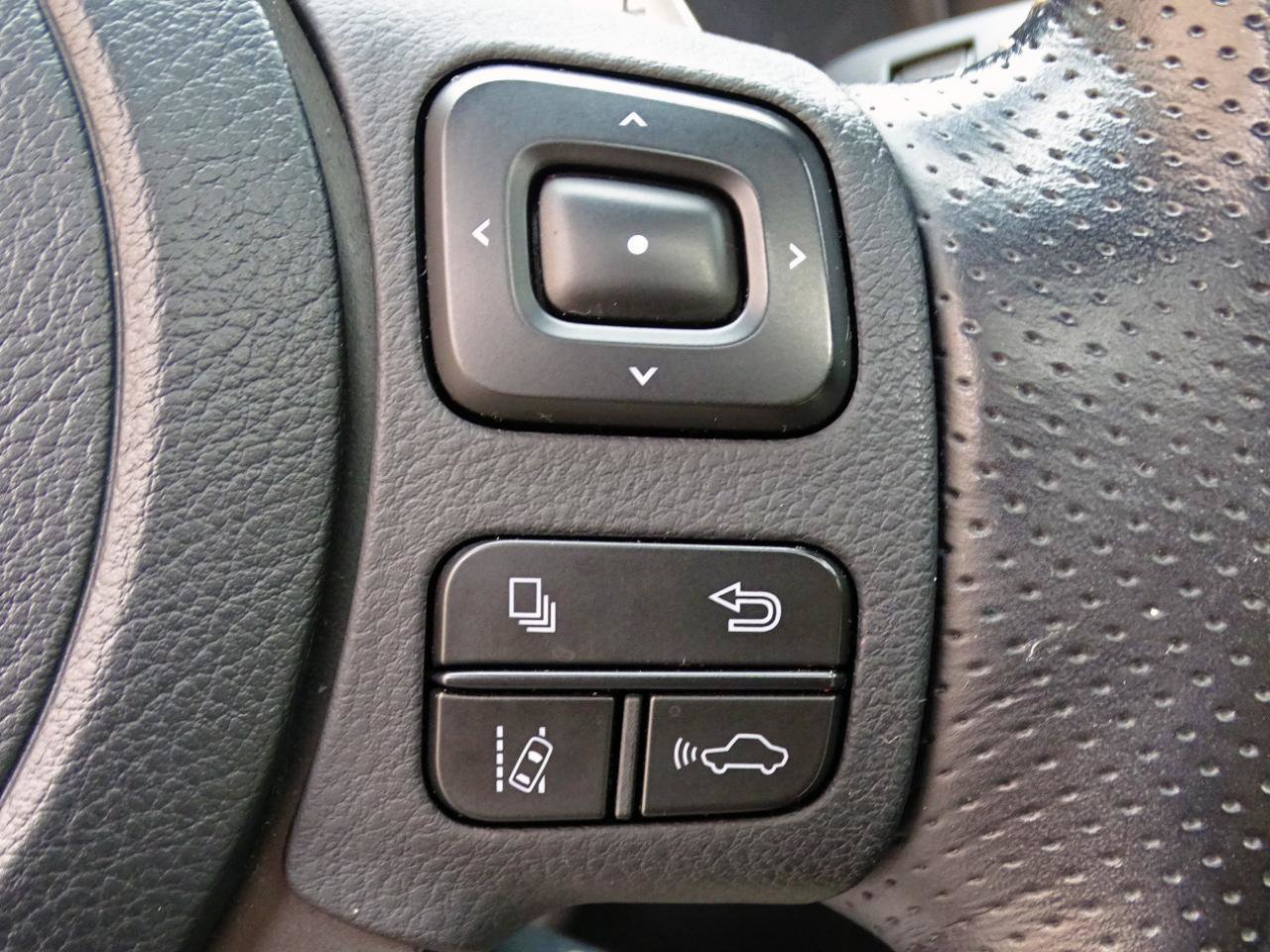 Used 2021 Lexus IS 350 F Sport w/ Navigation Package RWD image 26