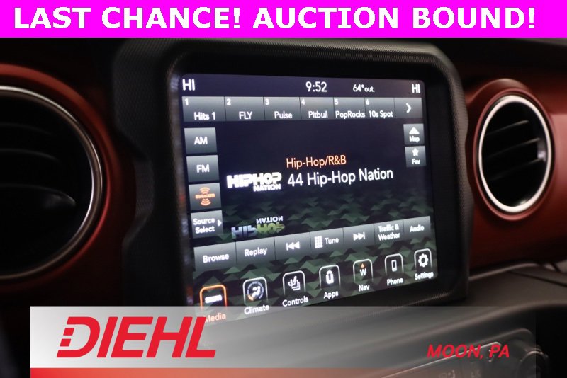 Used 2022 Jeep Wrangler Unlimited Rubicon w/ LED Lighting Group image 16