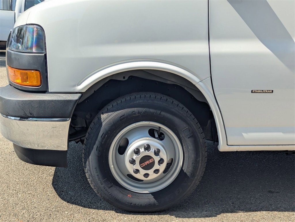 New 2025 GMC Savana 3500 Work Van w/ Power Convenience Package image 24