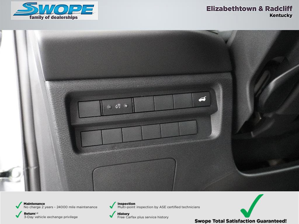 Used 2025 Mitsubishi Outlander Trail Edition image 27