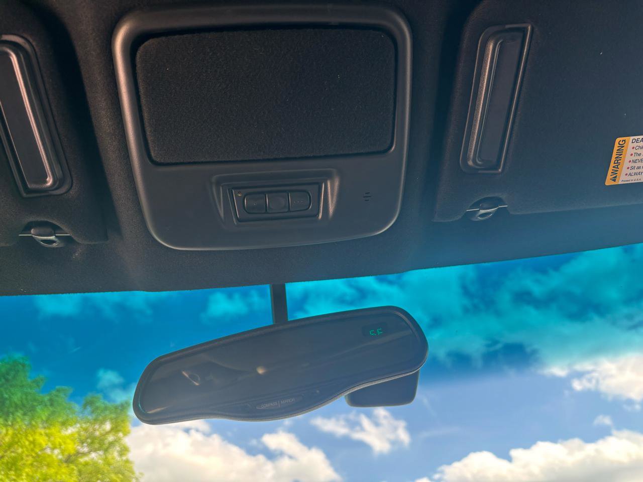 Used 1998 Cadillac Eldorado Touring w/ Safety/Security Pkg image 22