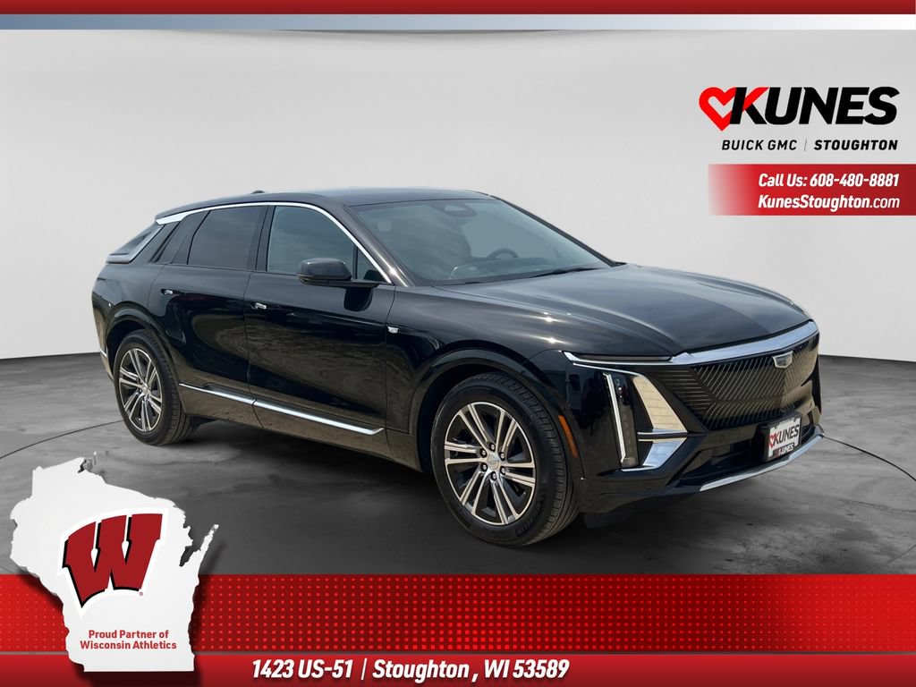 Used 2024 Cadillac Lyriq Luxury AWD/4WD video 1