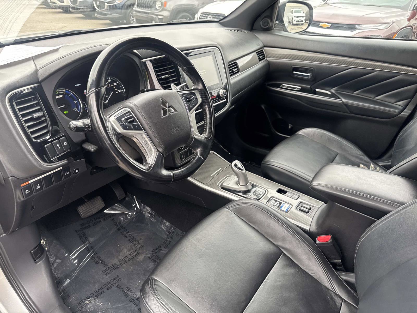 Used 2022 Mitsubishi Outlander GT image 12
