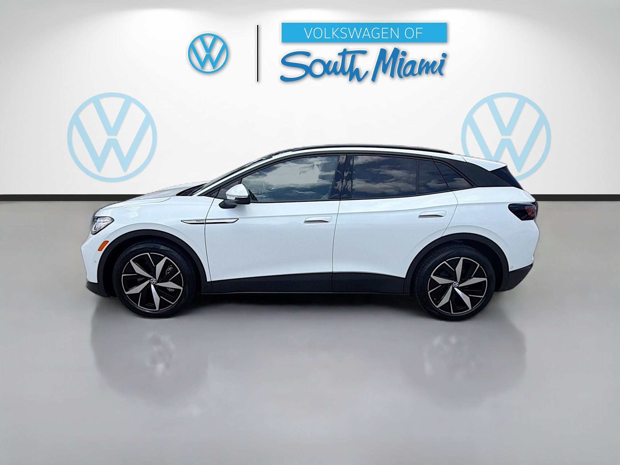 Used 2024 Volkswagen ID.4 Pro S RWD image 4
