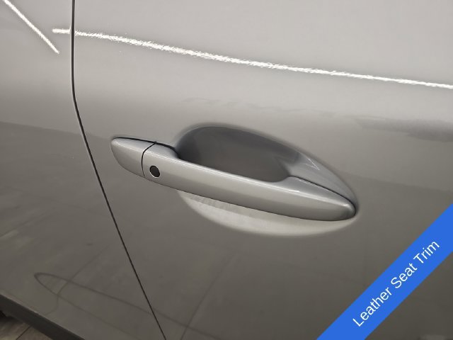 Used 2021 MAZDA CX-5 Touring FWD image 8