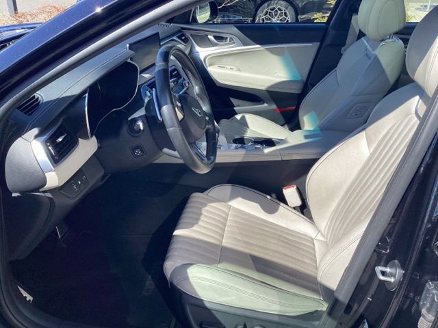 Used 2023 Genesis G70 2.0T w/ Sport Prestige Package image 24