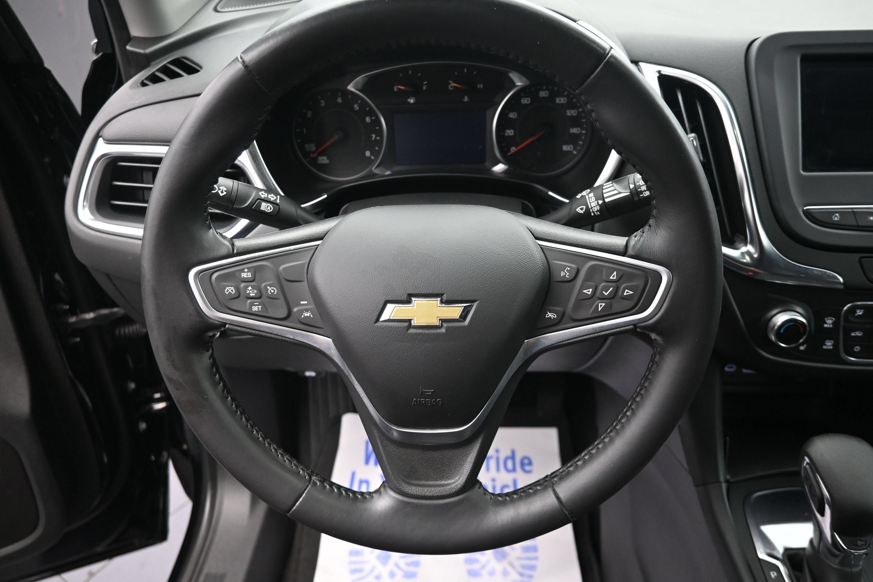 Used 2022 Chevrolet Equinox LT FWD image 11