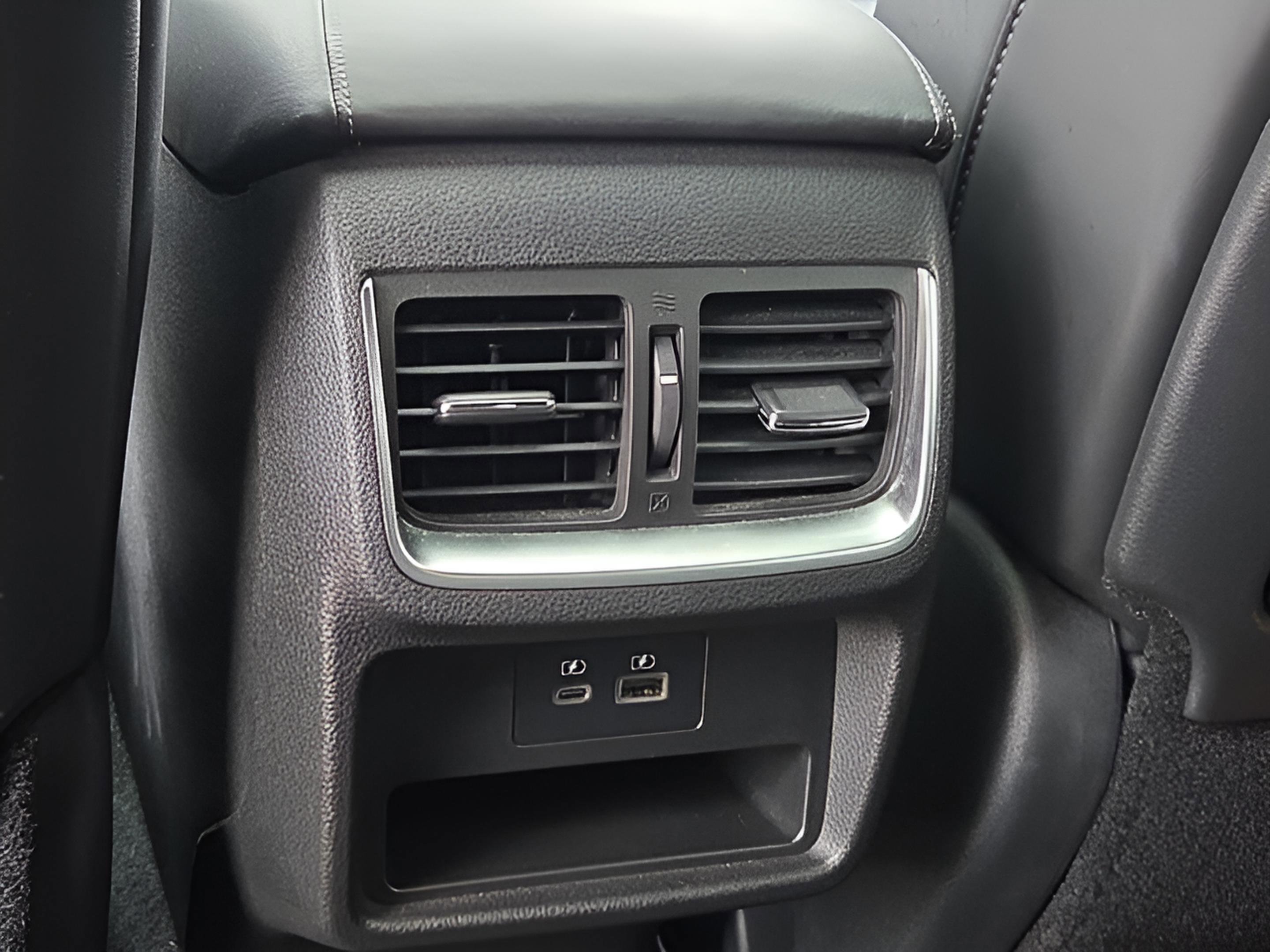 Certified 2023 INFINITI QX55 Luxe w/ Cargo Package image 13