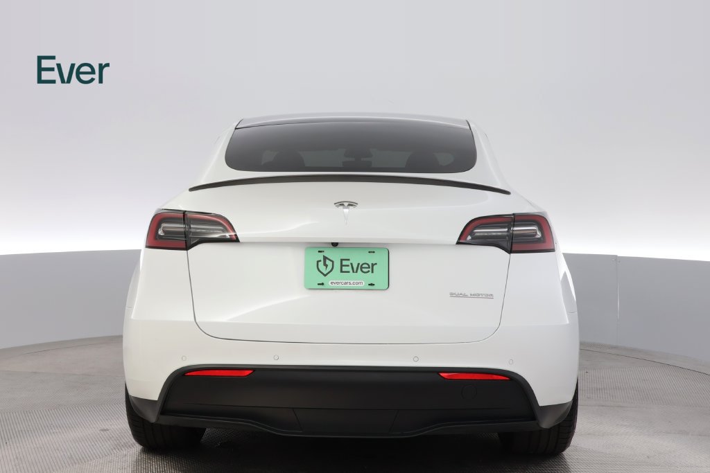 Used 2022 Tesla Model Y Performance AWD/4WD image 15