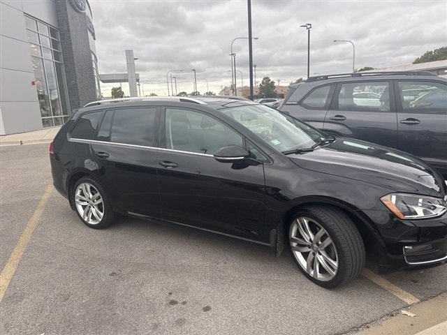 Used 2016 Volkswagen Golf SEL