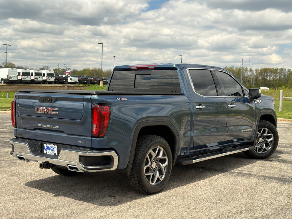 Used 2024 GMC Sierra 1500 SLT w/ SLT Premium Plus Package AWD/4WD image 4