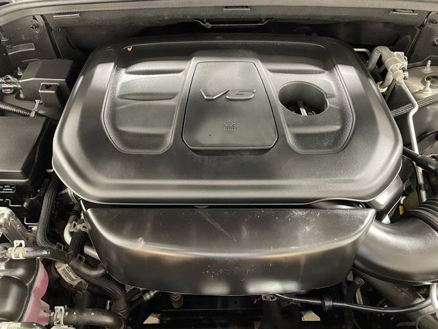 Used 2019 Jeep Grand Cherokee Laredo AWD/4WD image 24