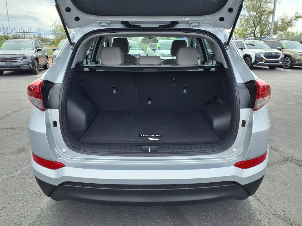 Used 2017 Hyundai Tucson SE w/ SE Popular Package 02 FWD image 15