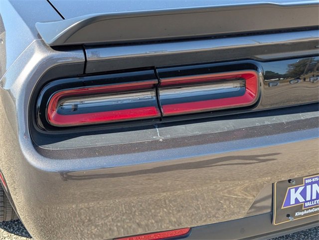Used 2022 Dodge Challenger R/T w/ Plus Package image 17
