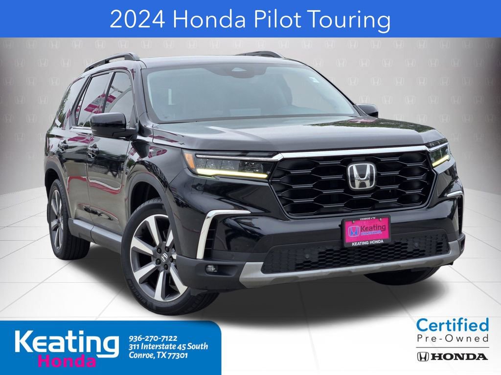 Used 2024 Honda Pilot Touring image 1