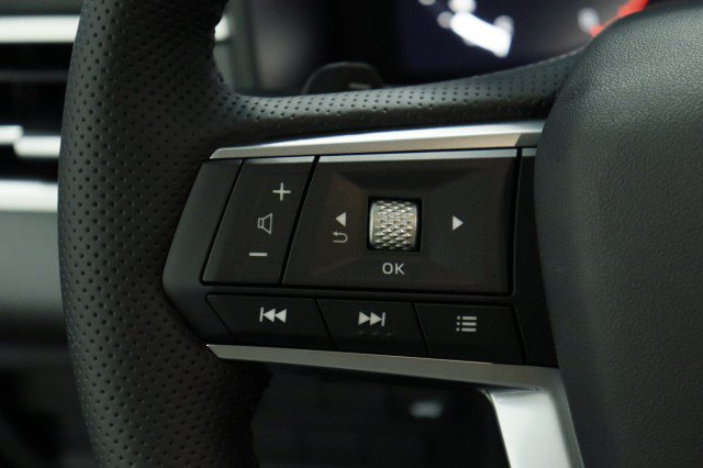 New 2026 Mitsubishi Outlander SE FWD image 9
