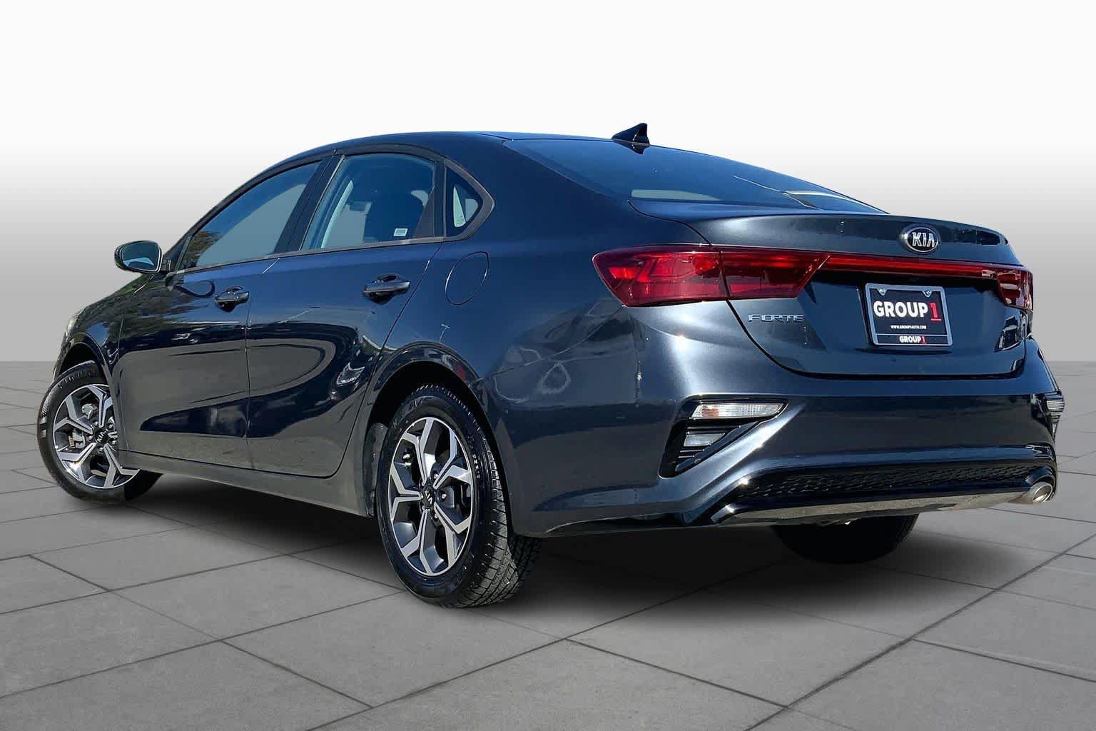 Used 2021 Kia Forte LXS FWD image 23